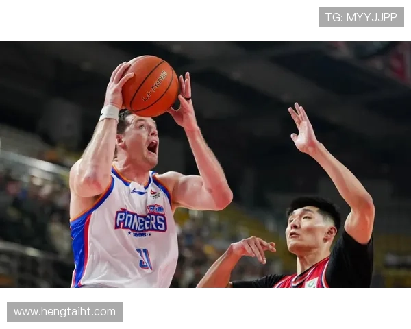 史密斯获CBA最佳外援 助力深圳逆袭